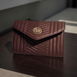 NWT Badgley Mischka V Quilting Center Plum Colored Crossbody Bag